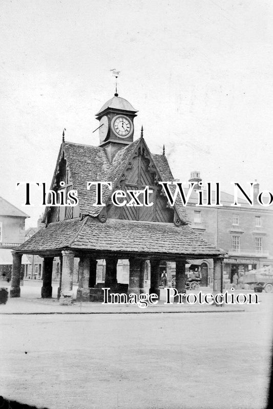 OX 352 - Witney, Oxfordshire