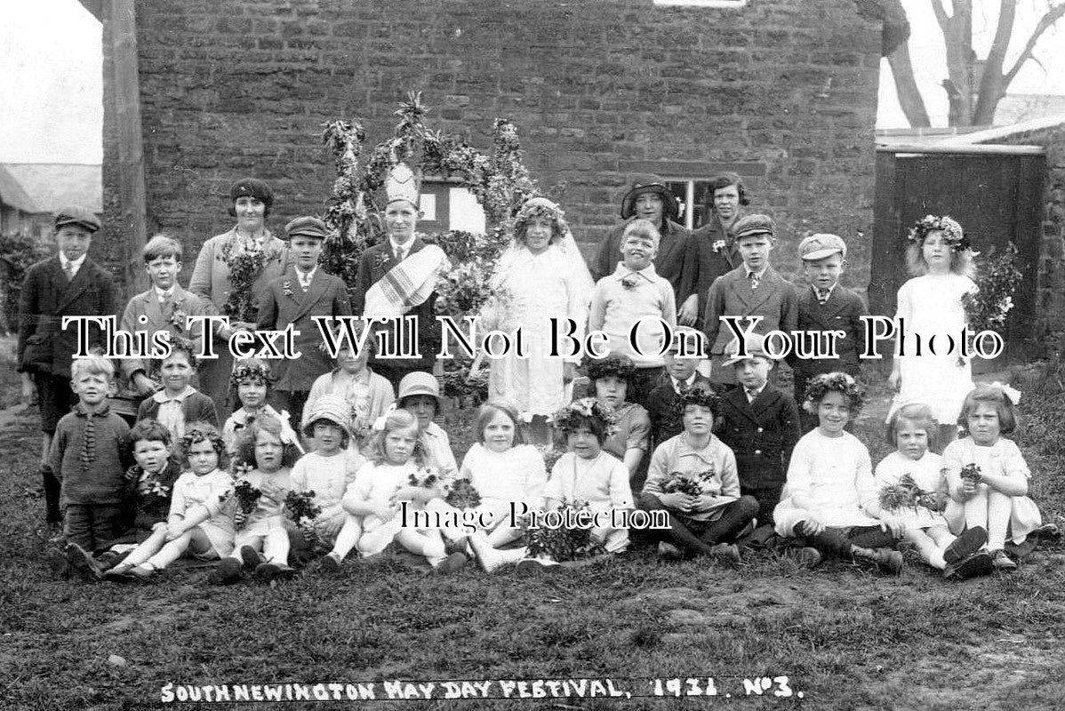 OX 392 - May Day Festival, South Newington, Oxfordshire c1931
