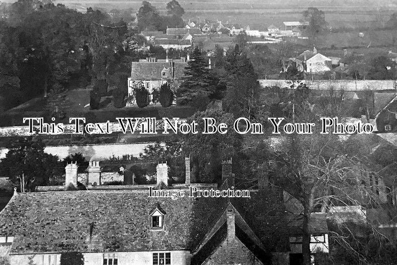OX 412 - Shrivenham Village, Oxfordshire c1914