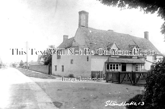 OX 522 - Black Horse Inn Public House, Standlake, Oxfordshire c1937