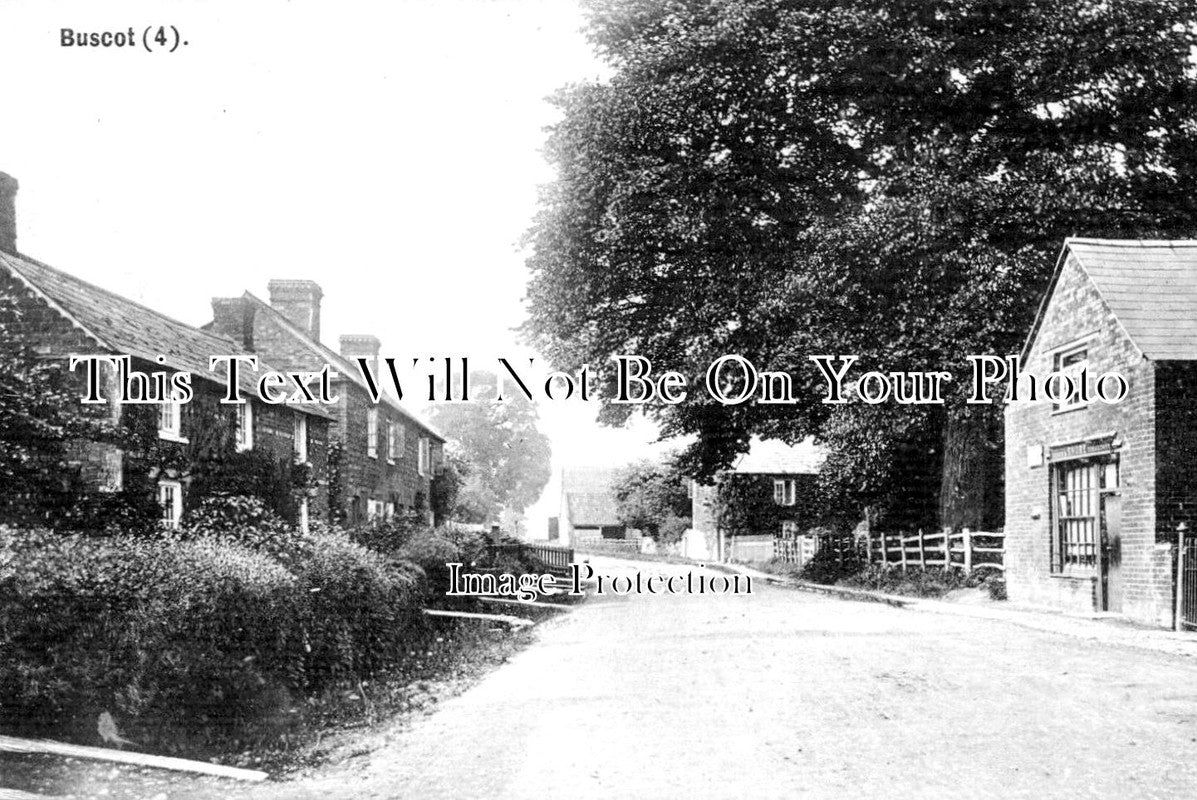 OX 542 - Buscot, Oxfordshire