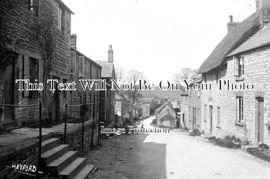 OX 569 - Heyford, Oxfordshire