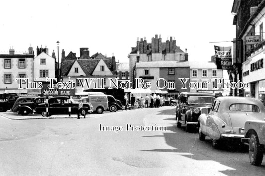 OX 651 - The Market Square, Bicester, Oxfordshire