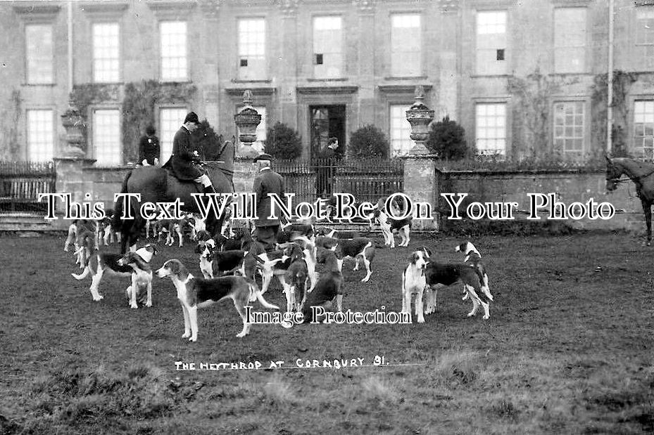 OX 662 - Heythrop Fox Hounds, Cornbury Park, Oxfordshire
