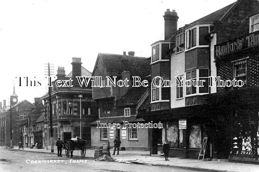 OX 672 - Cornmarket, Thame, Oxfordshire