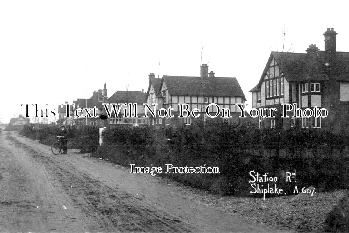 OX 954 - Station Road, Shiplake, Oxfordshire c1913