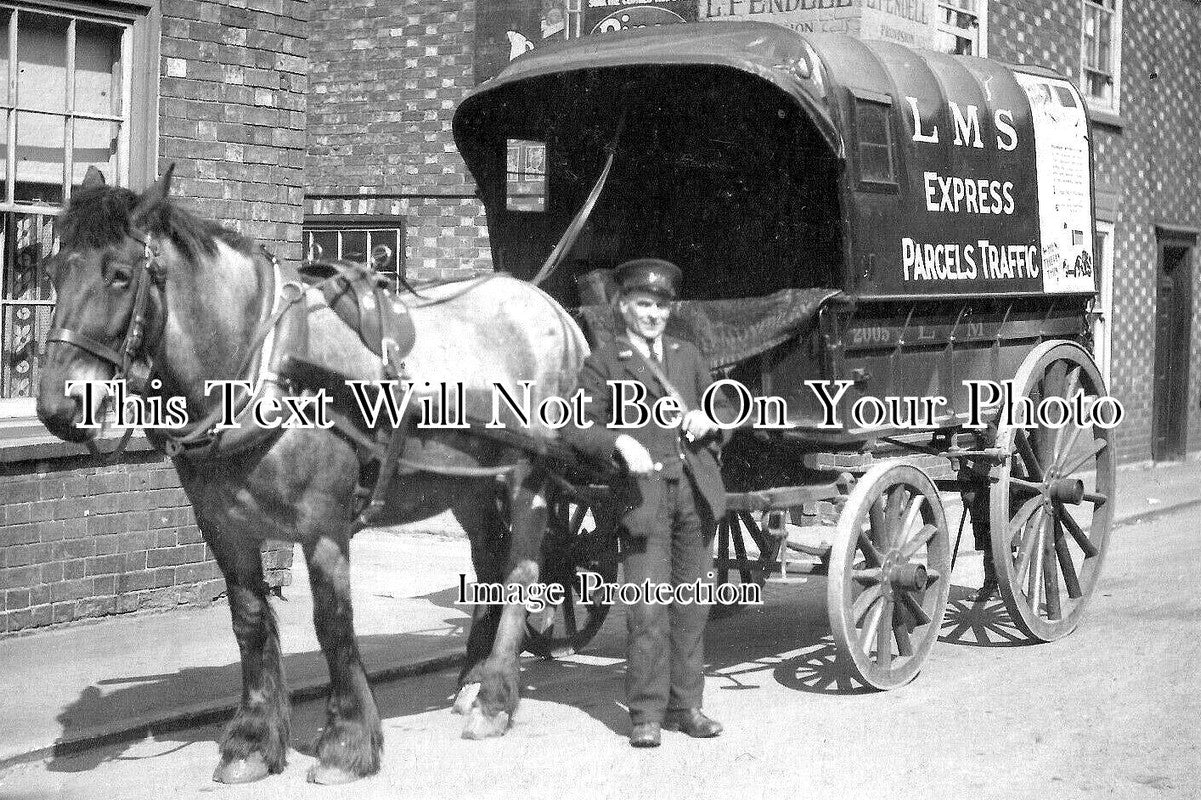 RU 190 - LMS Express Parcel Horse & Cart, Rutland c1922