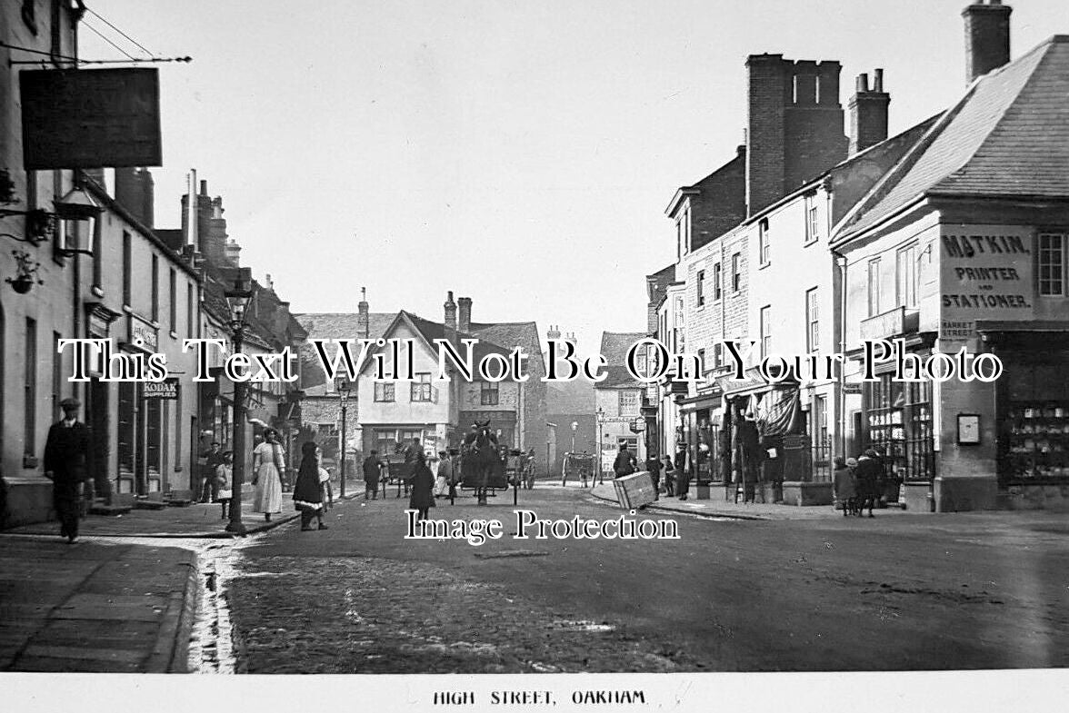 RU 242 - The Crown Hotel, High Street, Oakham, Rutland