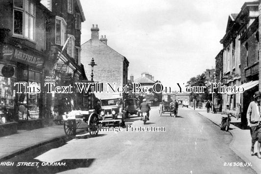 RU 85 - High Street, Oakham, Rutland c1935