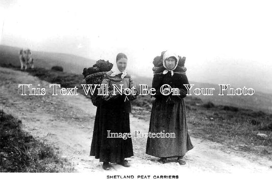 SC 1006 - Shetland Peat Carriers, Scotland c1928
