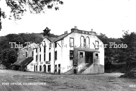SC 1044 - Post Office, Charlestown, Fife, Scotland