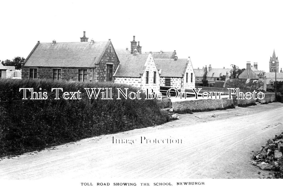 SC 1087 - Toll Road Showing The School, Newburgh, Aberdeenshire, Scotland c1916