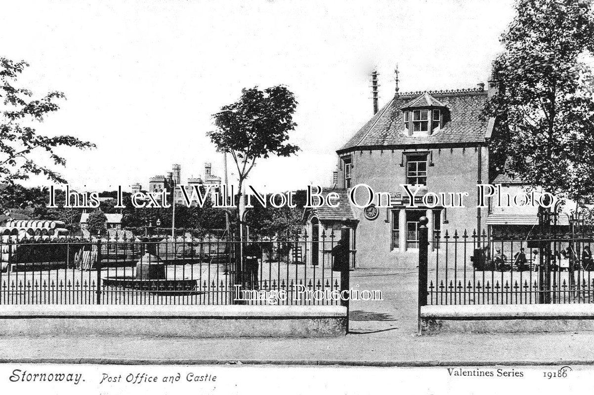SC 1121 - Post Office & Castle, Stornoway, Scotland c1917