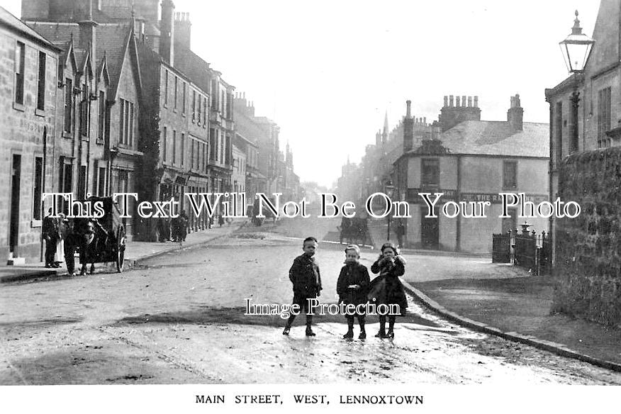 SC 1153 - Main Street, West, Lennoxtown, Scotland c1910