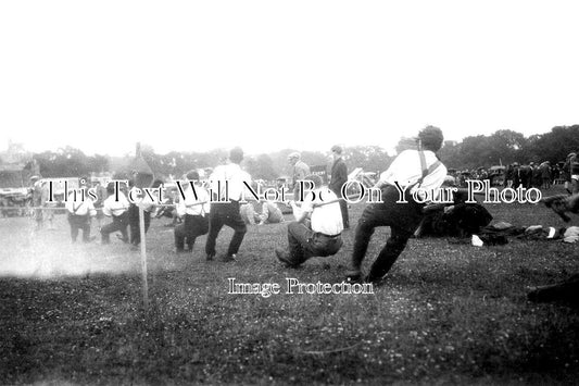SC 1179 - Tug Of War, Highland Games, Dornoch, Scotland c1928