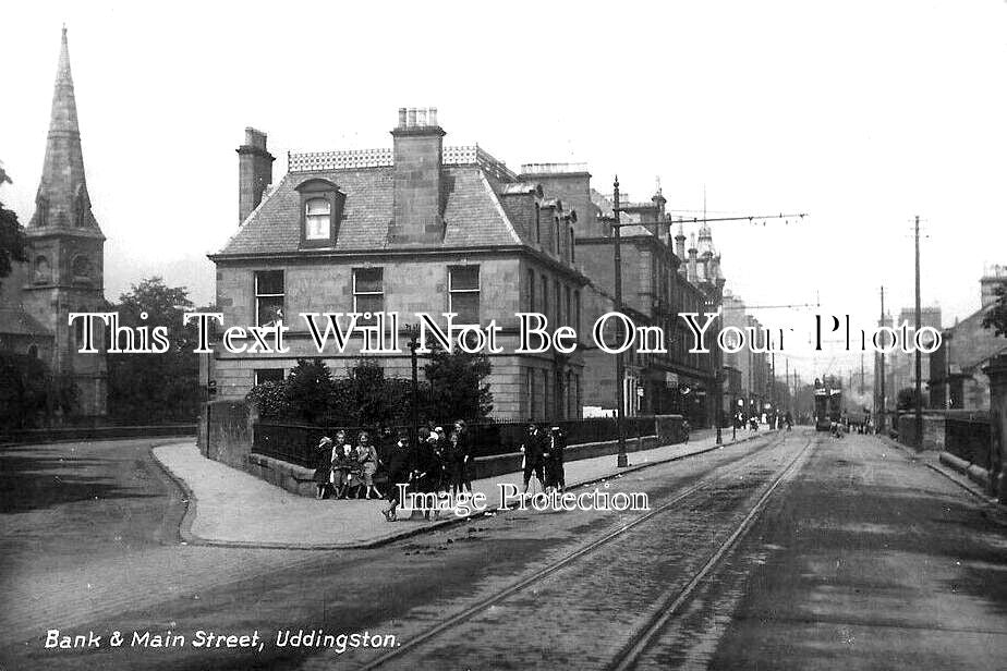 SC 1205 - Bank & Main Street, Uddingston, Scotland