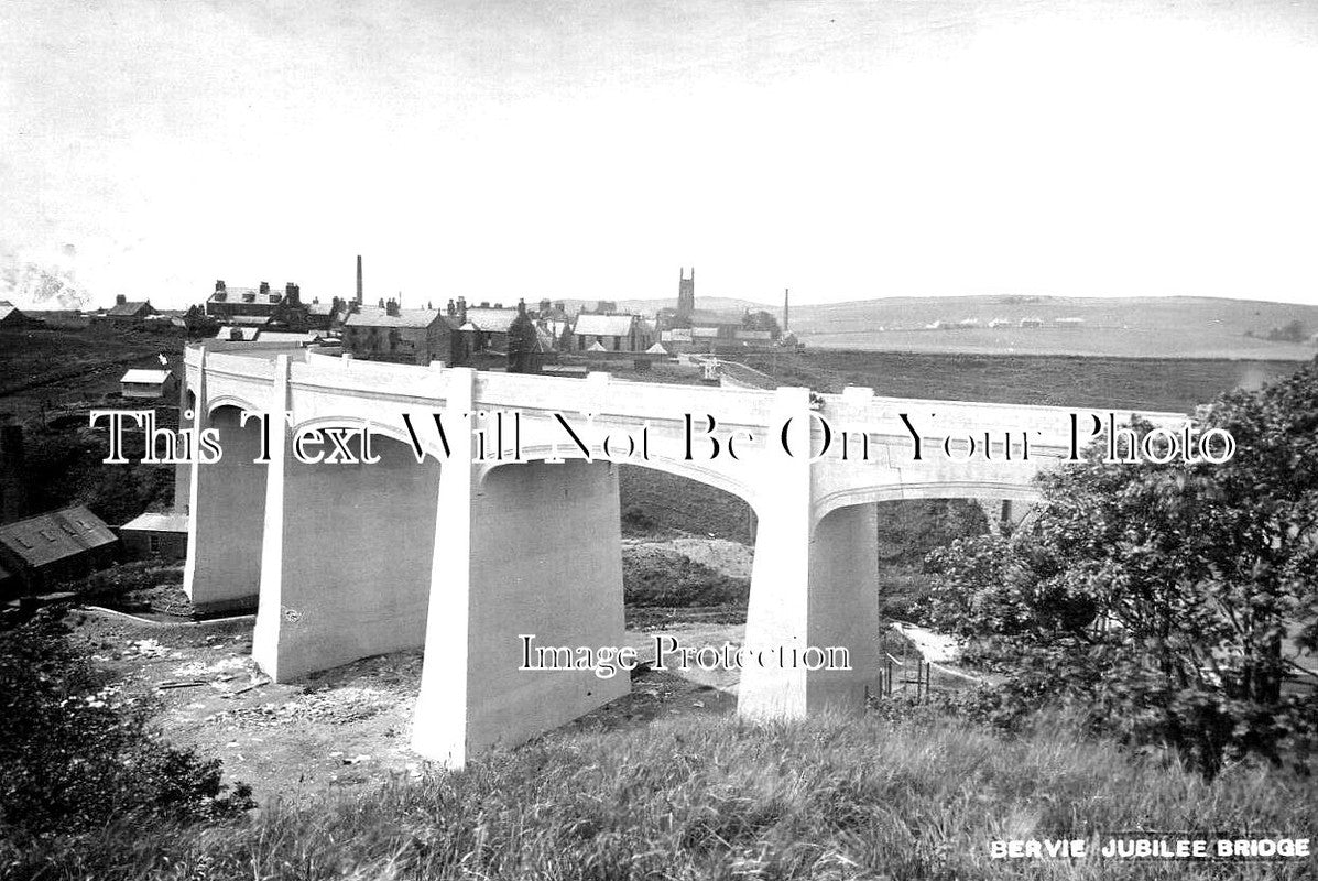 SC 1299 - Jubilee Bridge, Inverbervie, Scotland c1935