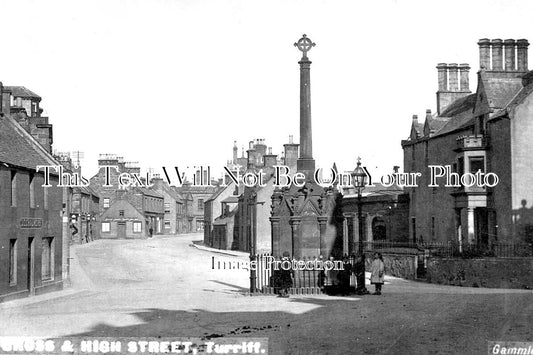 SC 1477 - Cross & High Street, Turiff, Aberdeenshire, Scotland c1917