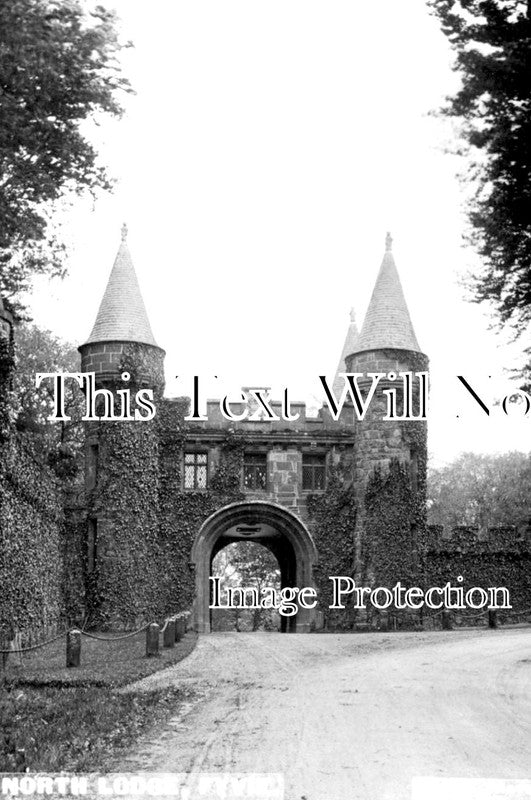 SC 1550 - North Lodge, Fyvie Castle, Aberdeenshire, Scotland