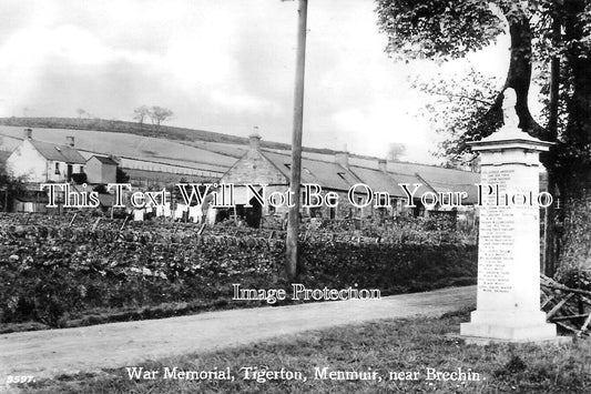 SC 1561 - Tigerton War Memorial, Menmuir, Scotland