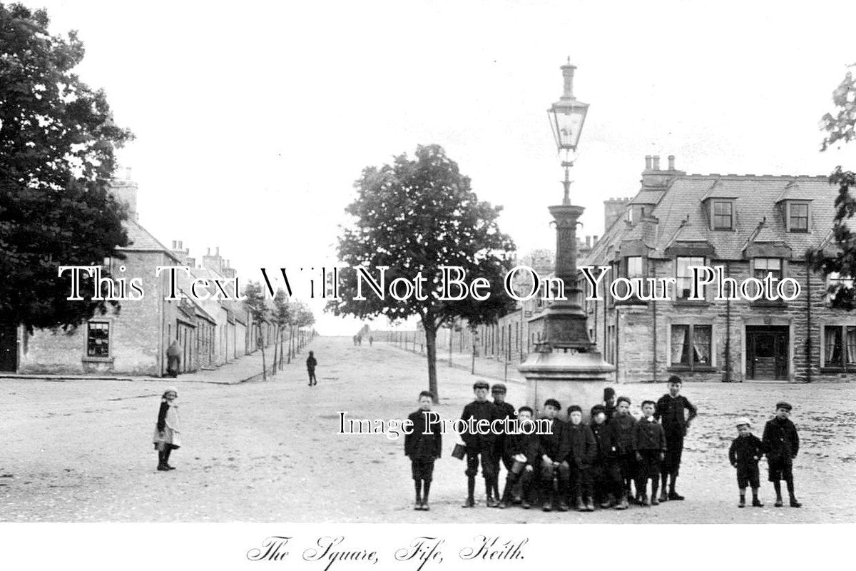 SC 1580 - The Square, Fife, Keith, Banffshire, Scotland