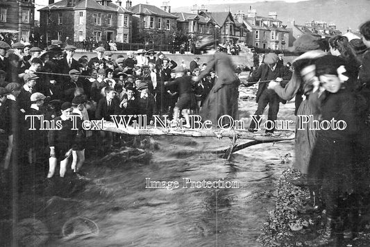 SC 1646 - Largs Flood, Scotland 1910