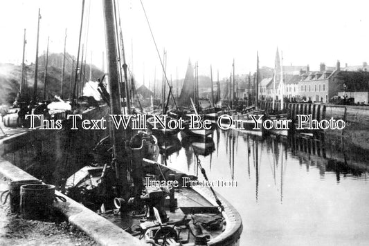 SC 1863 - The Harbour, Eyemouth, Scotland