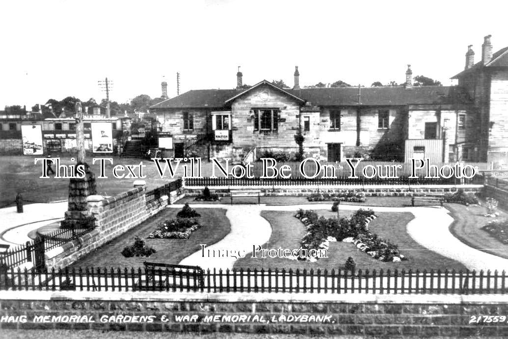 SC 187 - Haig Memorial Gardens & War Memorial, Ladybank, Fife, Scotland