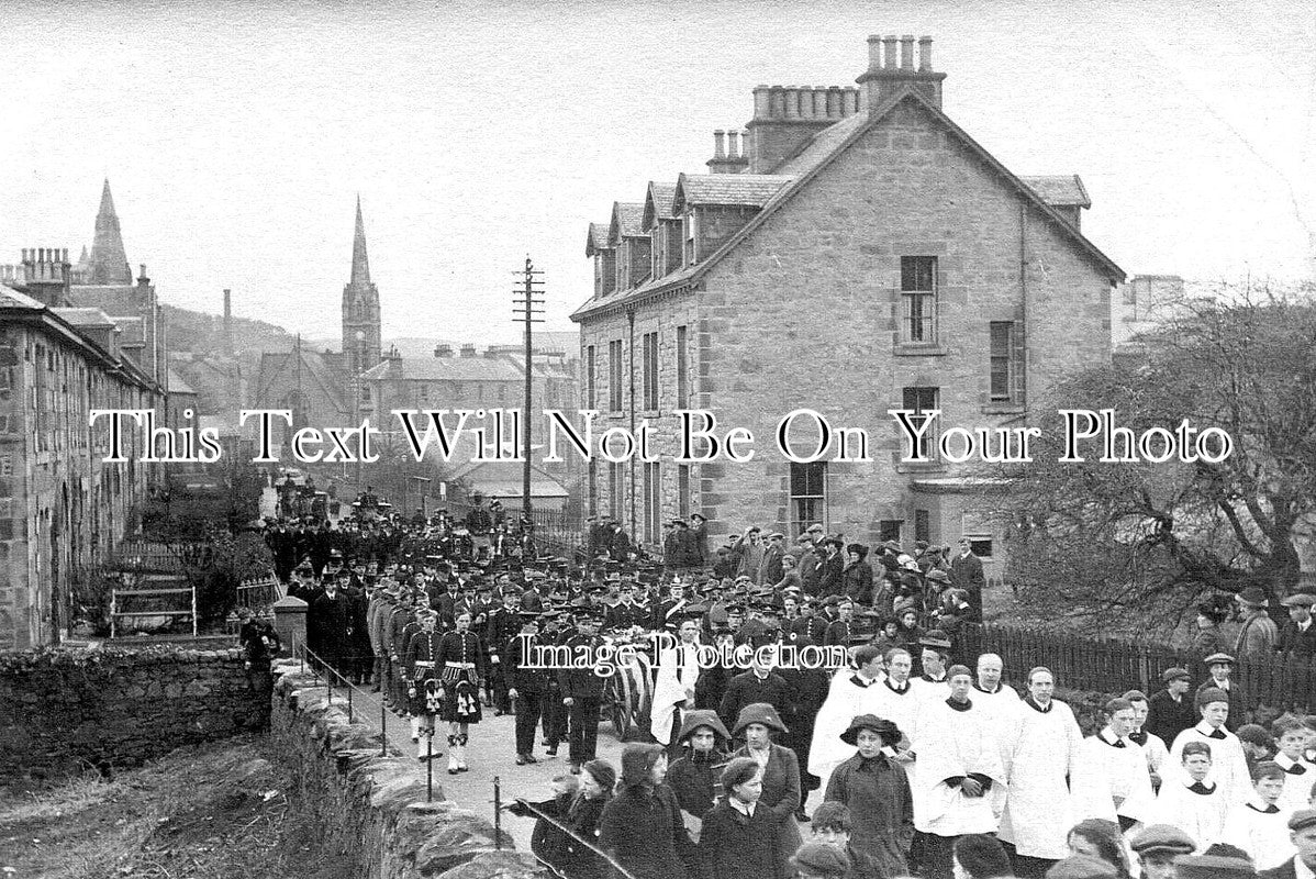 SC 1905 - IOW Submarine Disaster Funeral, Oban, Argyll, Scotland 1912