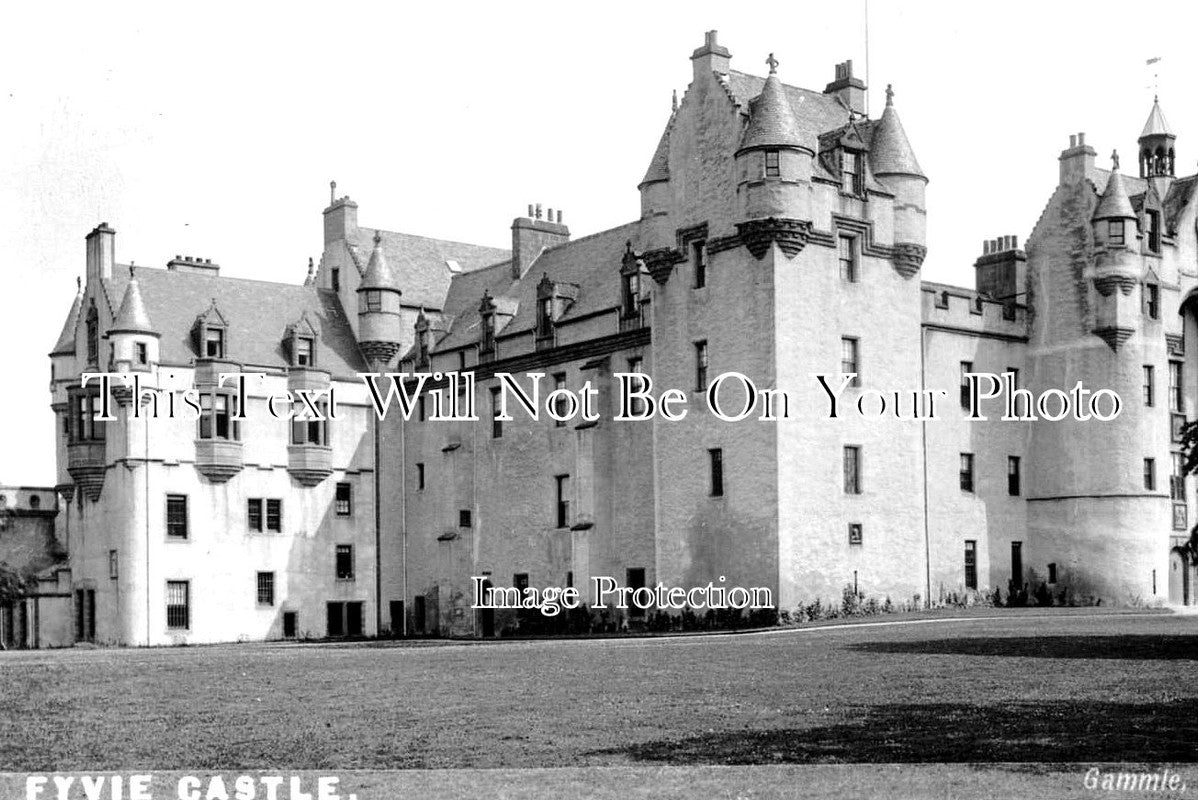 SC 2002 - Fyvie Castle, Aberdeenshire, Scotland