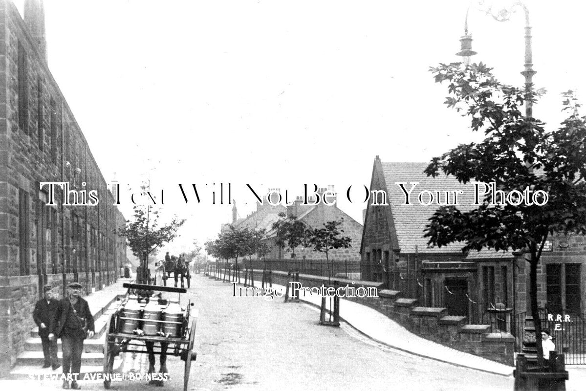 SC 2106 - Stewart Avenue, Bo'ness, Scotland c1915