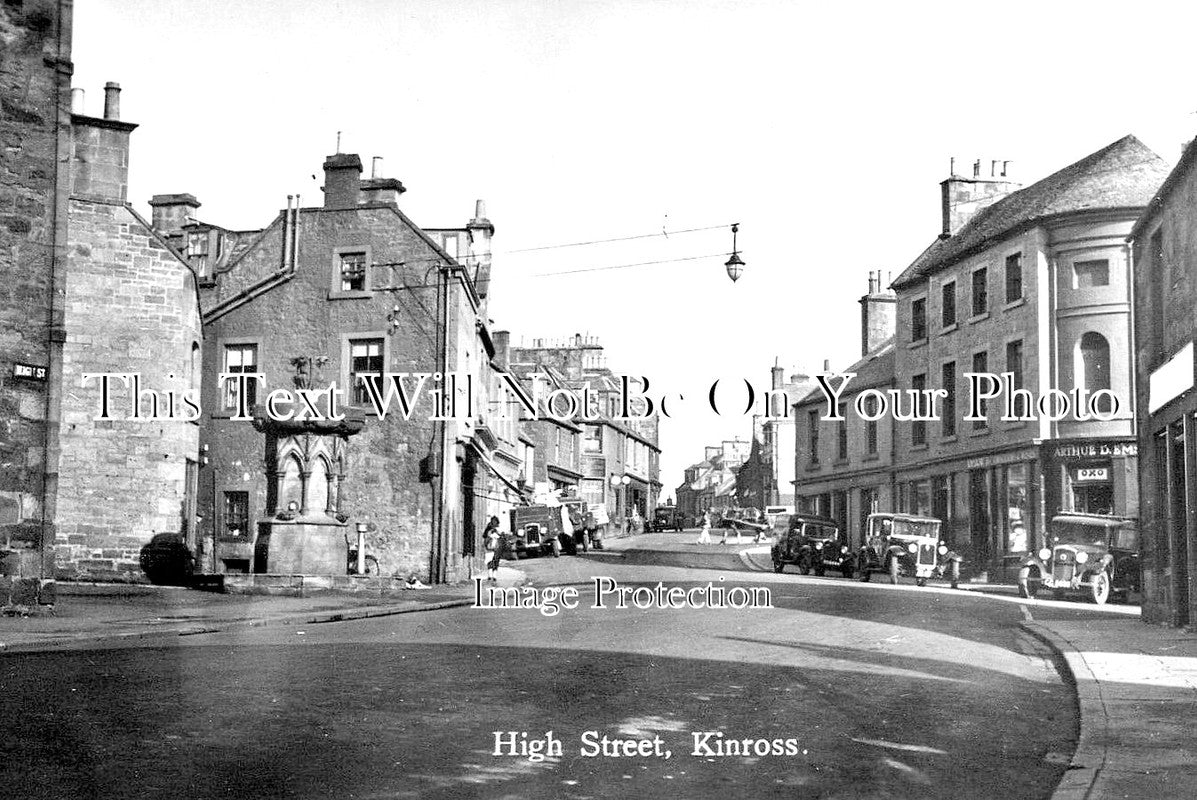 SC 213 - High Street, Kinross, Scotland c1930