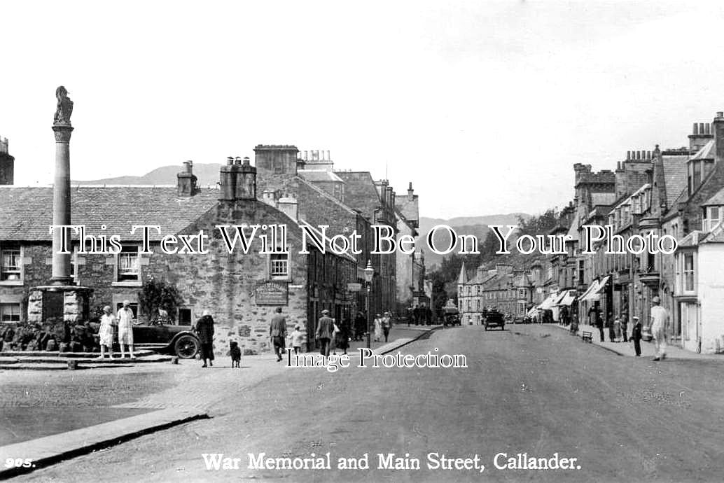 SC 2133 - War Memorial & Main Street, Callander, Scotland