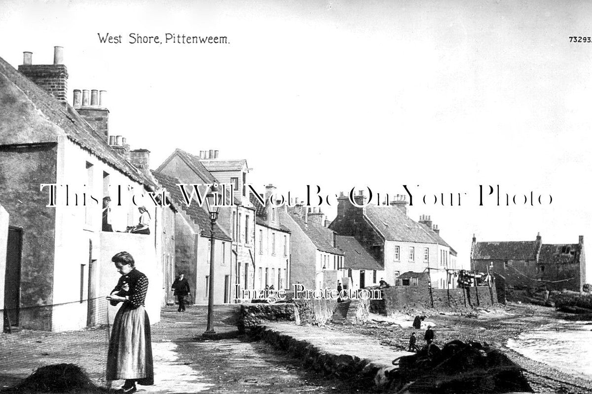 SC 2354 - West Shore, Pittenweem, Fife, Scotland c1917