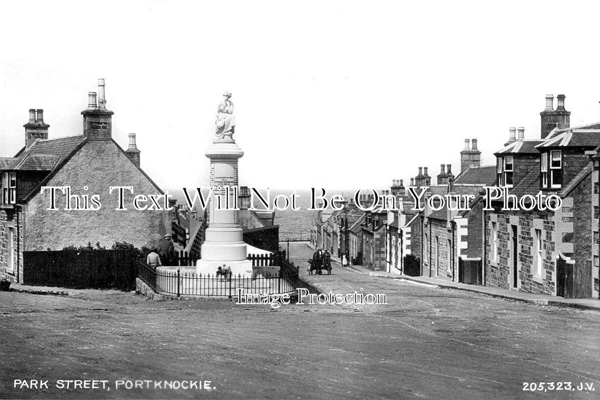 SC 2375 - Park Street, Portknockie, Banffshire, Scotland