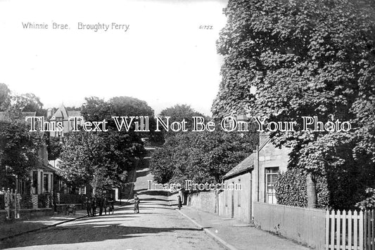 SC 2471 - Whinnie Brae, Broughty Ferry, Angus, Scotland