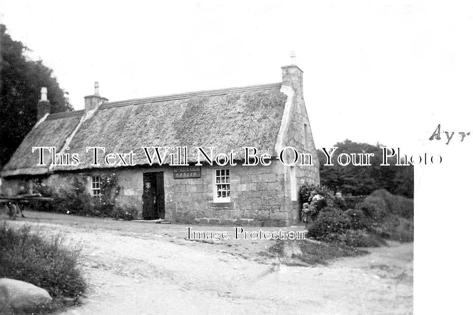 SC 2473 - Mrs Brydens Grocer Shop, Wallacetown, Ayrshire, Scotland