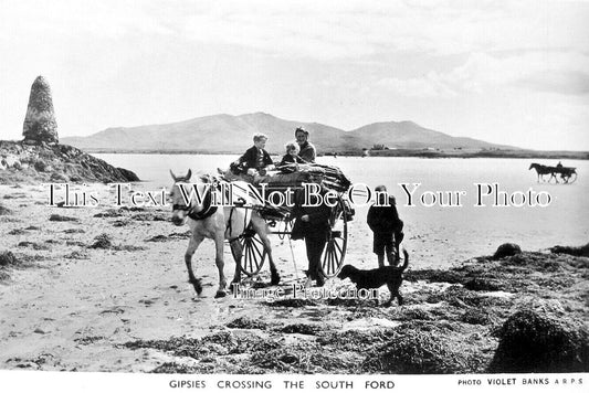 SC 2503 - Gipsies Crossing The South Ford, Western Isles, Scotland