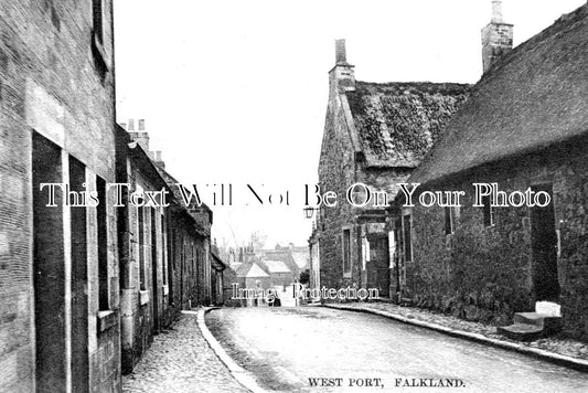 SC 2524 - West Port, Falkland, Fife, Scotland