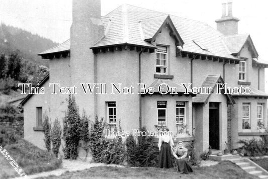 SC 2569 - House In Dunning, Scotland