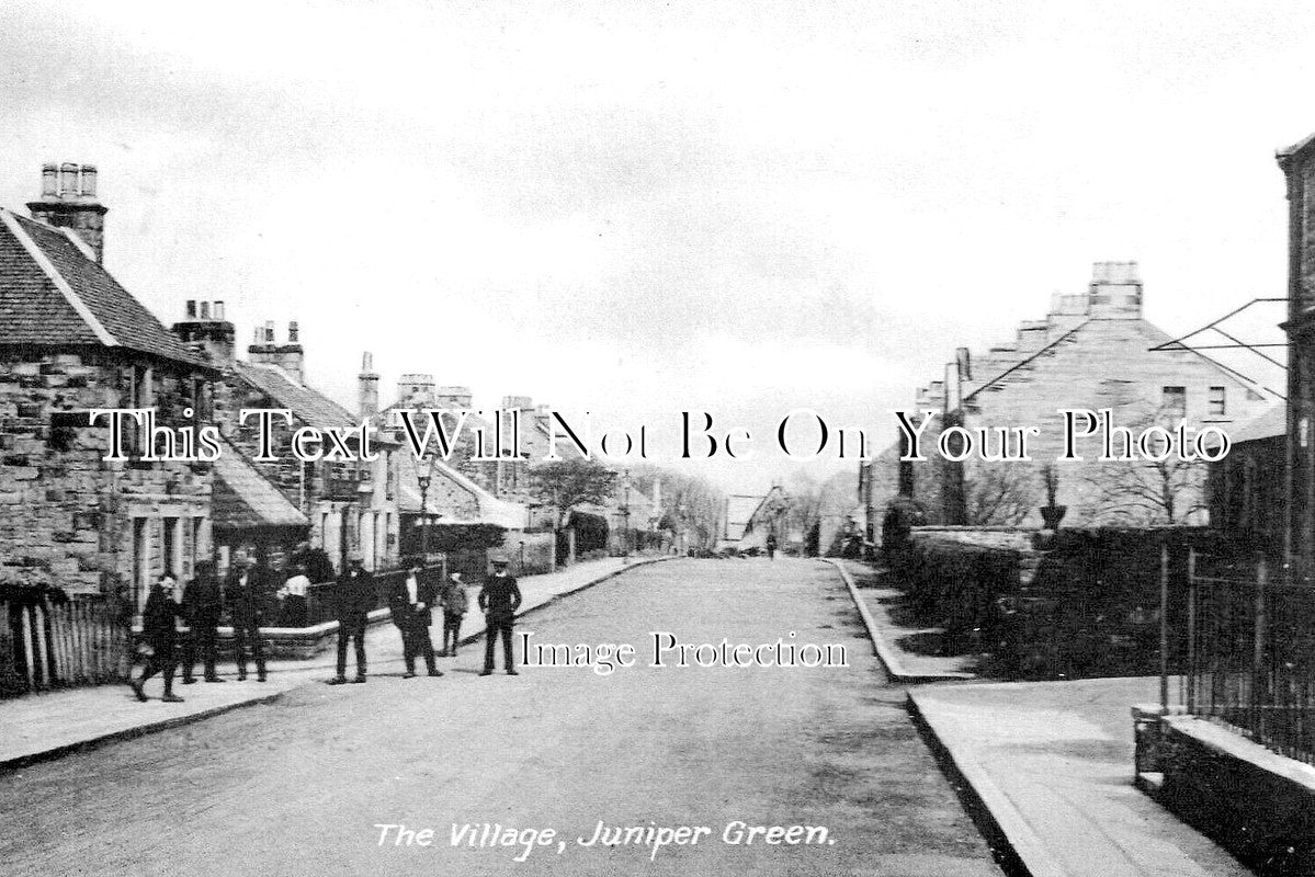 SC 2740 - Juniper Green, Edinburgh, Scotland