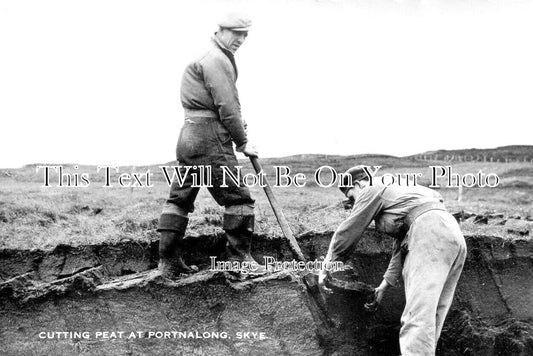 SC 2765 - Cutting Peat At Portnalong, Scotland c1950