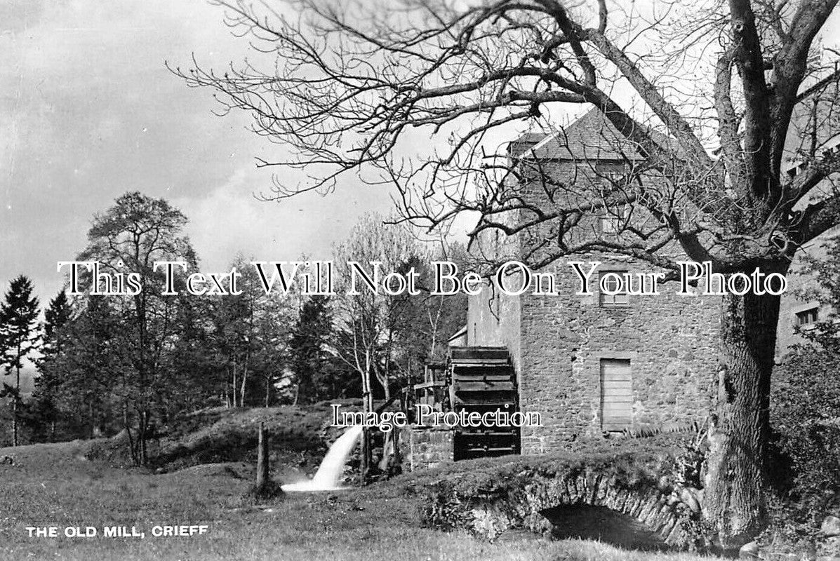 SC 3028 - The Old Mill, Crieff, Scotland c1942