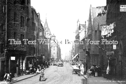 SC 3058 - Royal Mile, Cannongate, Edinburgh, Scotland
