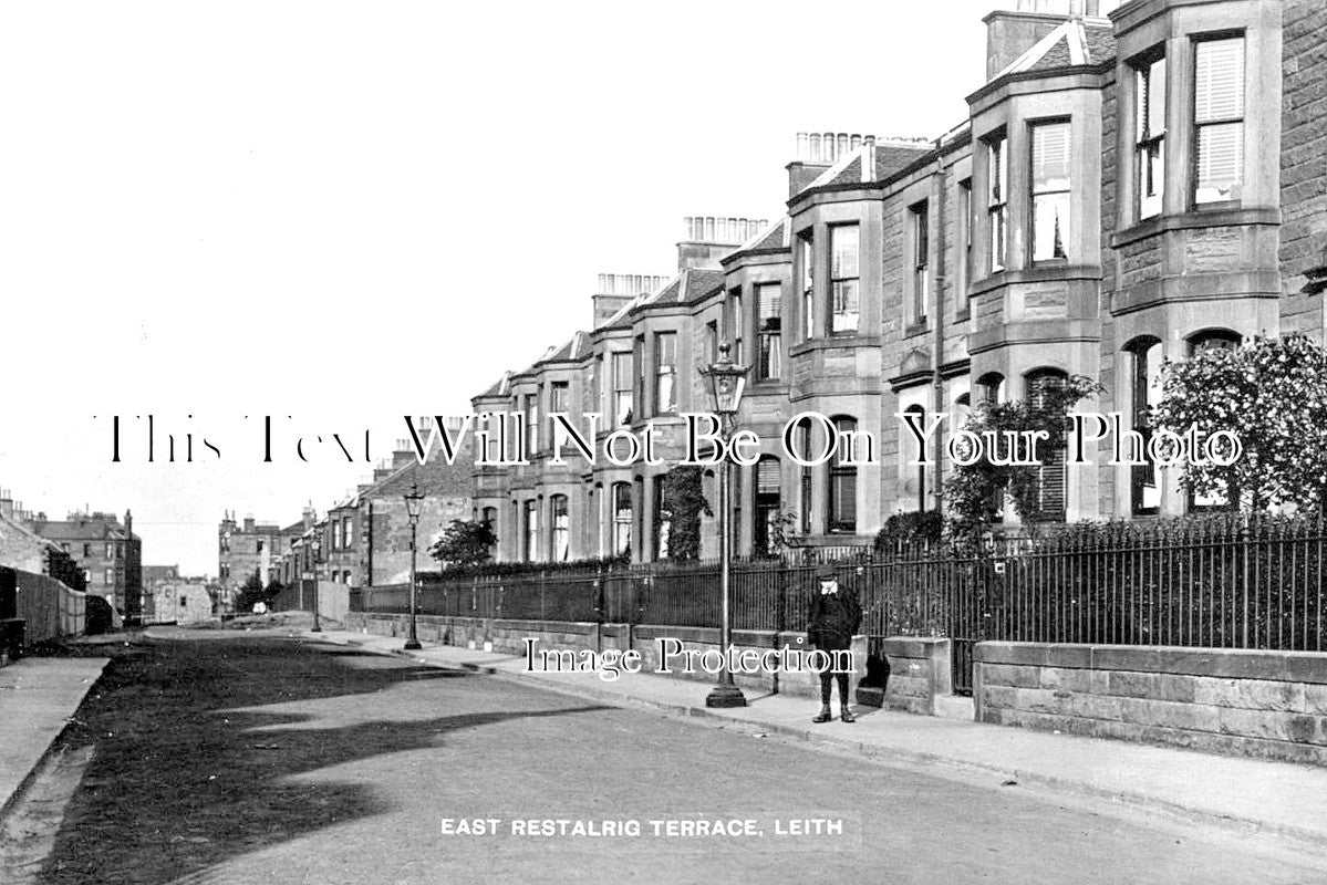 SC 3110 - East Restalrig Terrace, Leith, Edinburgh, Scotland