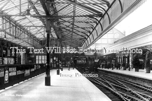 SC 319 - Helensburgh Railway Station, Dunbartonshire, Scotland c1920