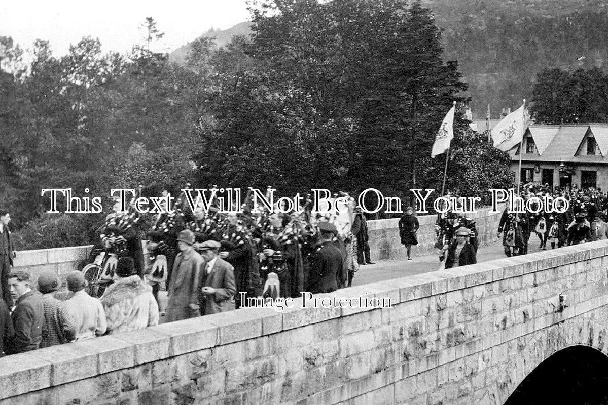 SC 3223 - Event On Braemar Bridge, Scotland