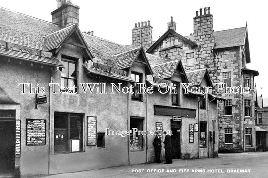 SC 3224 - Braemar Post Office & Fife Arms Hotel, Scotland