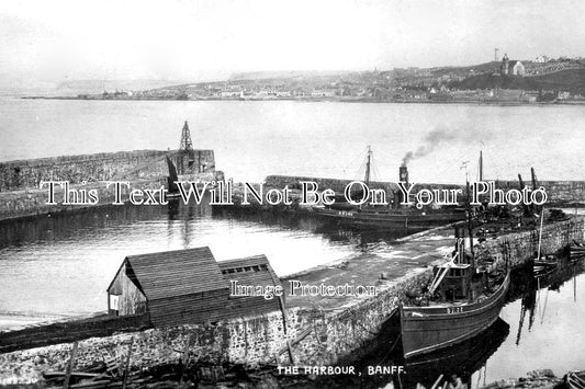 SC 3260 - The Harbour, Banff, Scotland
