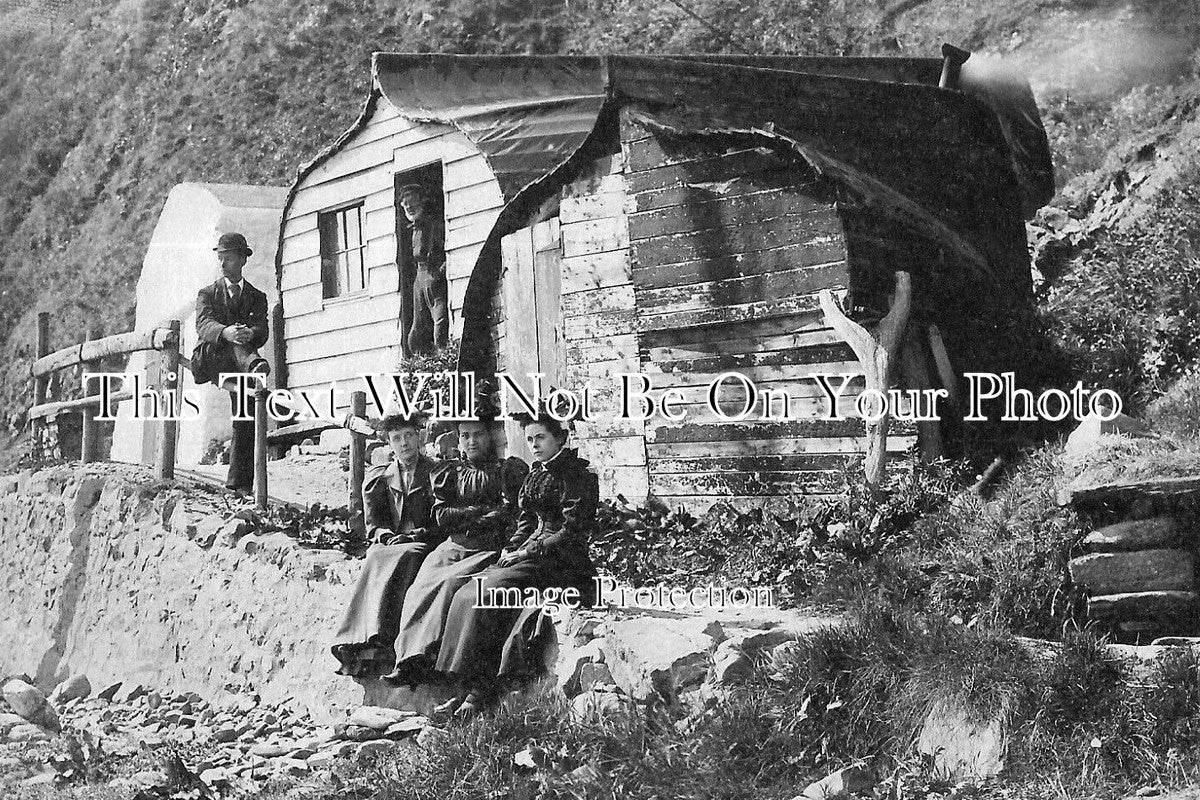 SC 3388 - Boat House, Burnmouth, Berwick, Scotland c1903